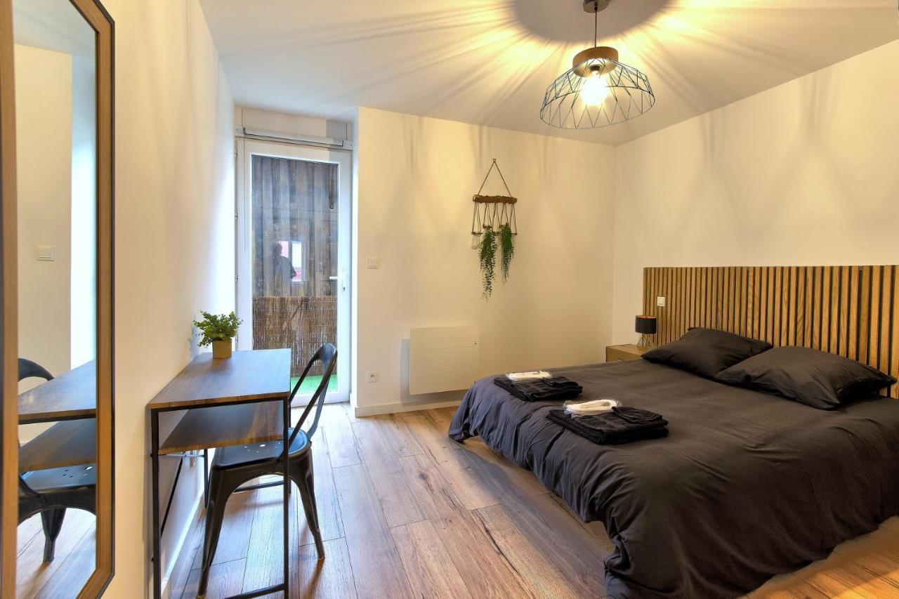 Apartament Le Contemporain Saint-Laurent-sur-Saone Zewnętrze zdjęcie